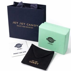 Jet Set Candy gift box